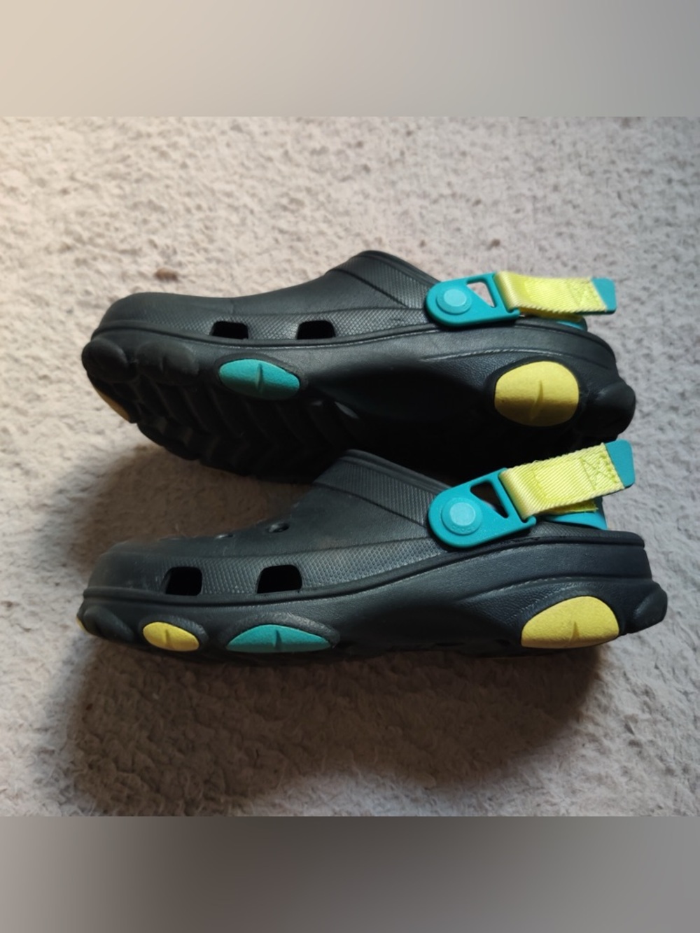 Crocs Comfort Unisex Adult Classic All Terrain Clogs Black Multi Mens 4 Womens 6 - Picture 5 of 9